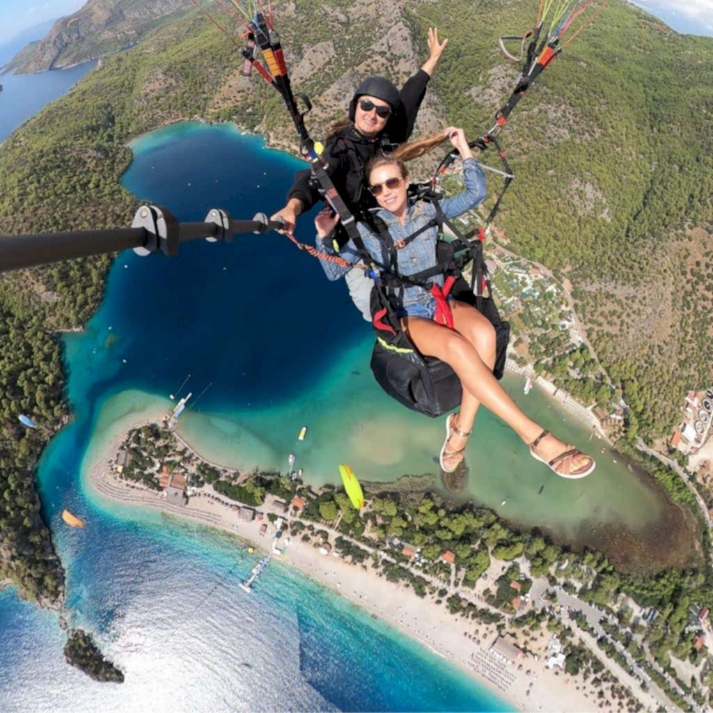 fethiye yamaç paraşütü kadın pilot fiyatı 220 usd